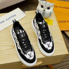 Picture of Louis Vuitton Shoes _SKULVsz38-44mnf050117103